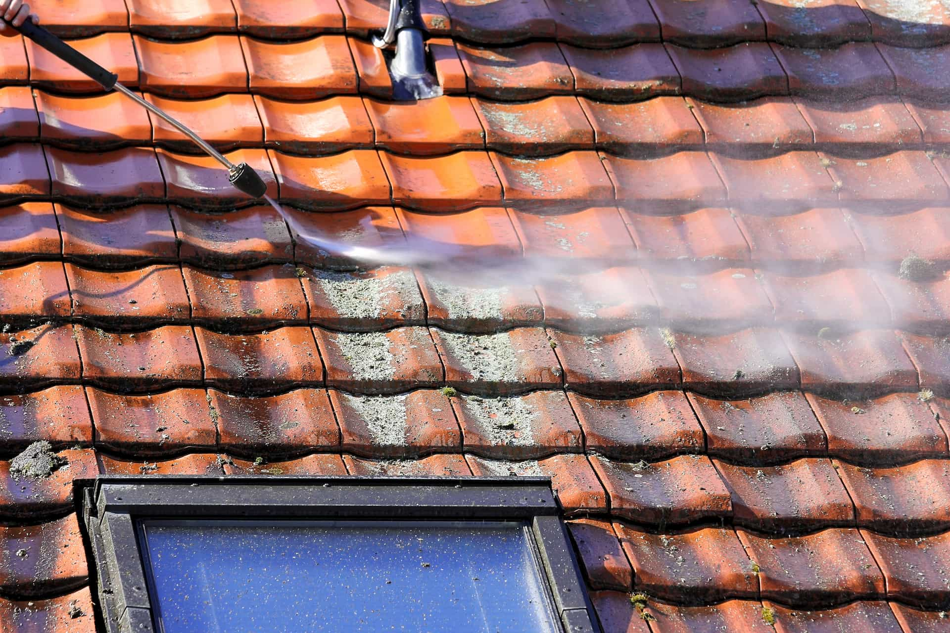 Roof cleaners near me Berkshire